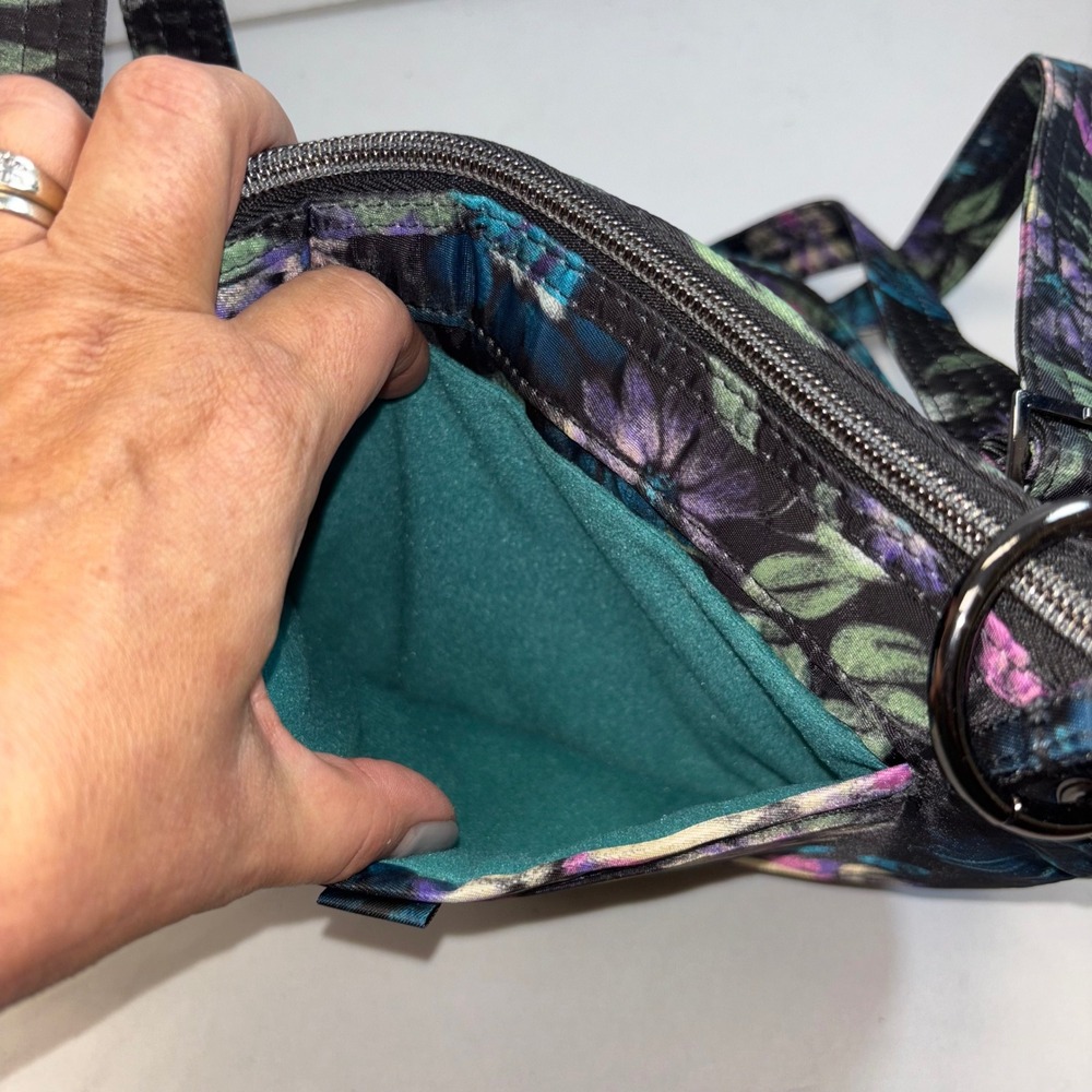 Lug Swivel | Convertible Quilted | Floral Bloom Crossbody Bag Adjustable Strap - Picture 10 of 15